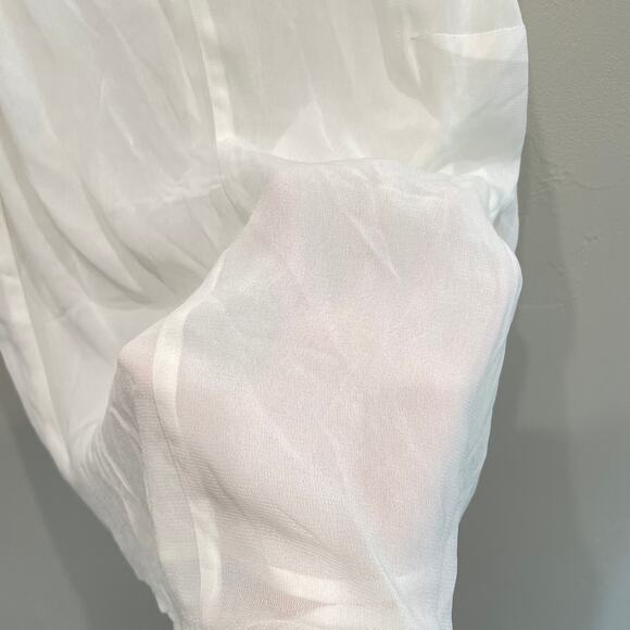 Reformation V-Neck Spaghetti Strap Tank Top in White - Size: Small - Picture 5 of 8